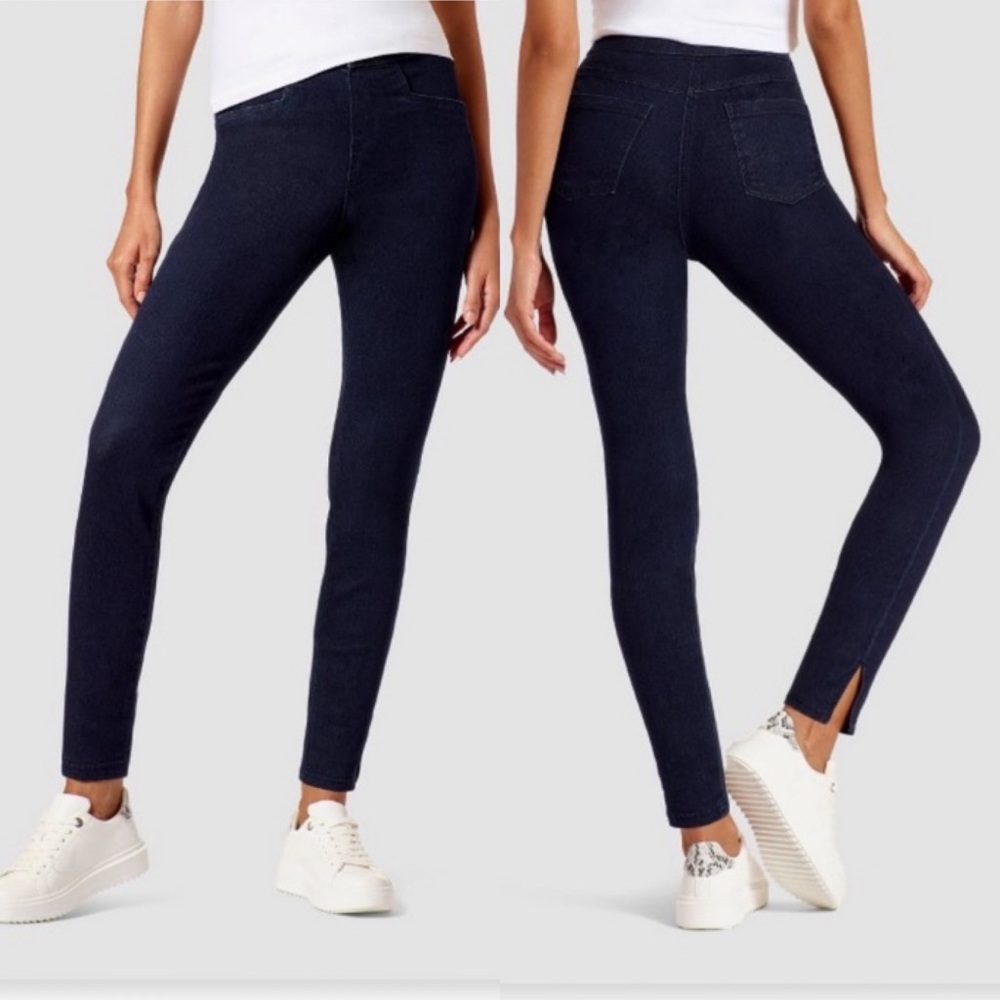 ☀️SALE☀️ Hue Split Hem Denim Leggings -  Midnight Rinse Size: Small